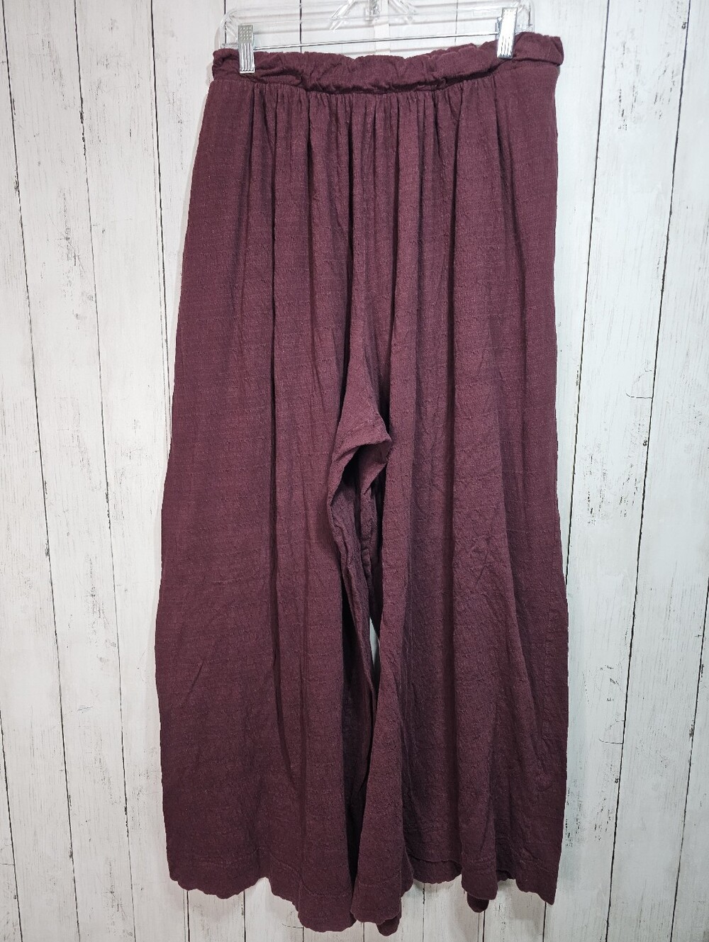 Free People Beach Burgundy Solange Pull-On Wide-Leg Knit Pants Size Large. Stock